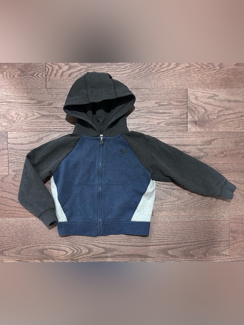 Roots Size Small (5/6) Boy's Hoodie